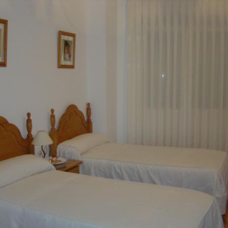Hostal D´Ernes Alcala del Jucar Extérieur photo