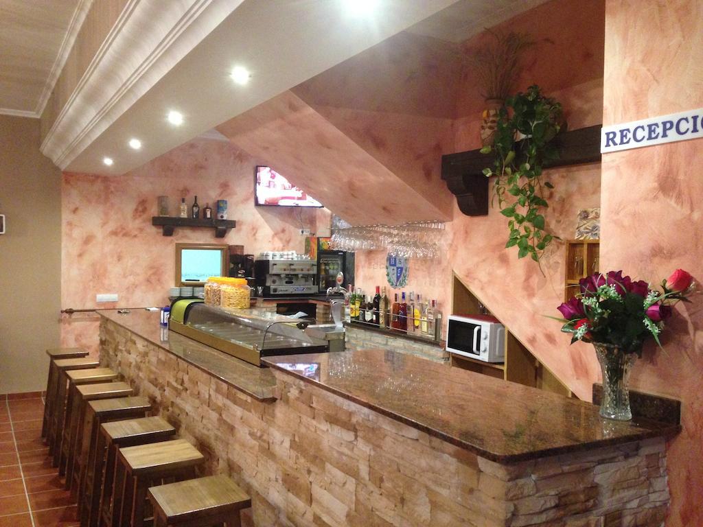 Hostal D´Ernes Alcala del Jucar Extérieur photo