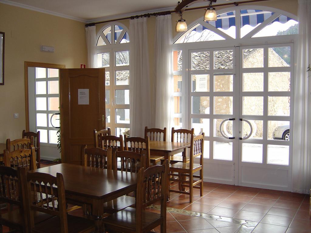 Hostal D´Ernes Alcala del Jucar Extérieur photo